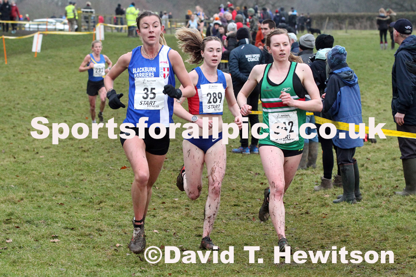 Senior womens Northern Cross Country Champs., Camp Hill Estate, Kirklington.  Photo: David T. Hewitson/Sports for All Pics